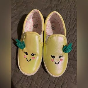 Girls Size 11 Lemon Slip On Shoes